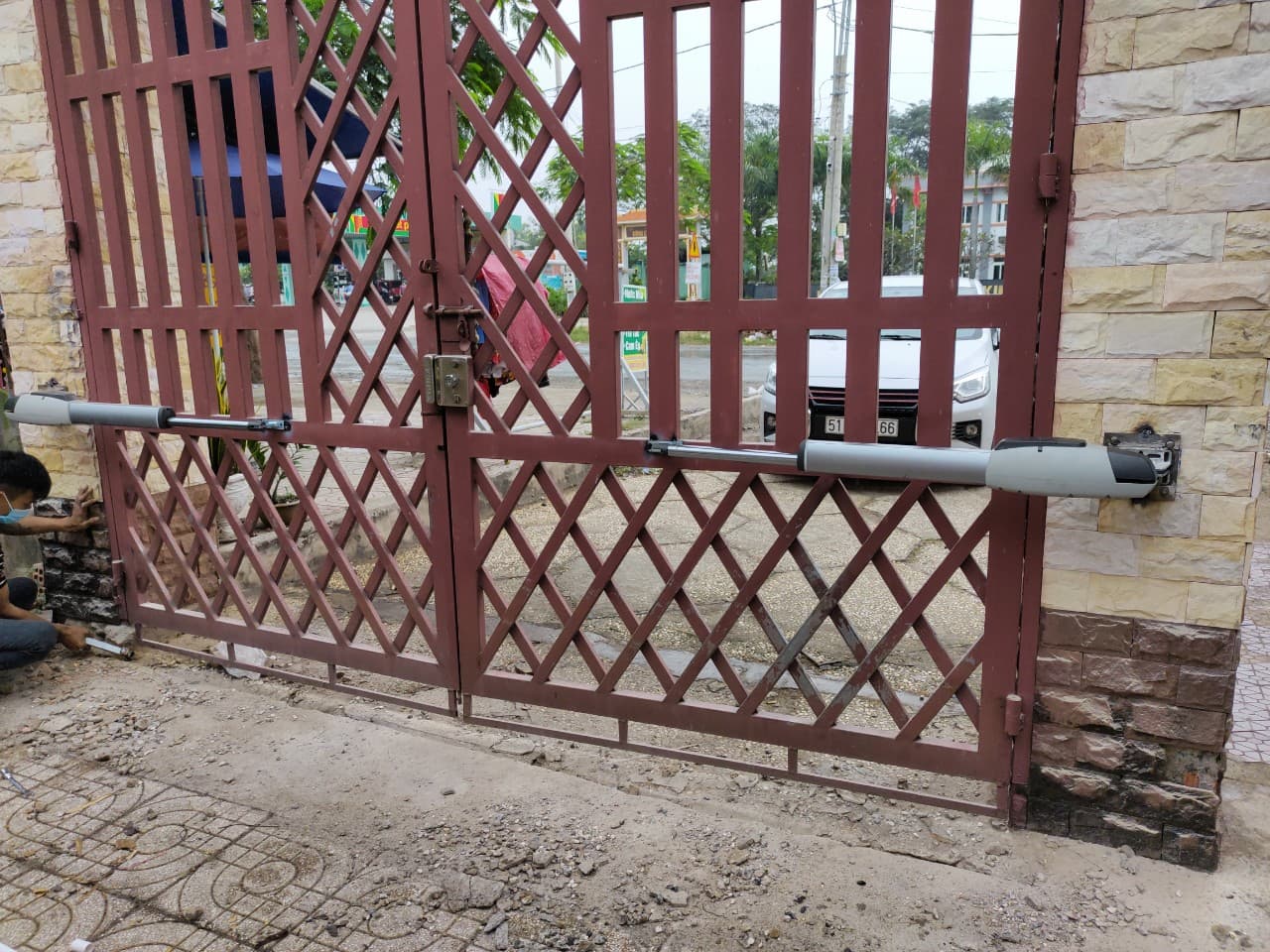 Cổng tự động tay đòn